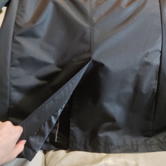 Jones New York black trench coat - Picture 6 of 7